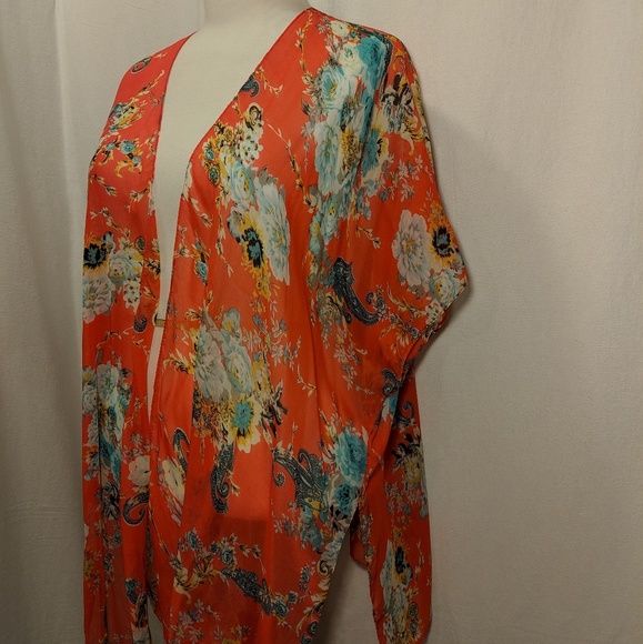 D&Y 2 in 1 Fashion Wrap & Scarf - Picture 4 of 6